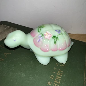 Fenton Lotus Mist Hand Painted Turtle Figurine Signed N. Kelley Collector - Picture 1 of 11