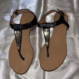Halogen Women's Black T-strap Sandals With Gold Embellishments. US Size 5. - Picture 1 of 3