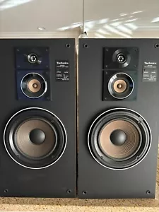 Technics Model SB-K24 3 Way Speaker System ( 2) Floor Speaker Nice Quality Sound - Picture 1 of 14