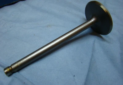 Válvula de admisión Lincoln 462 hecha en EE. UU. Foto 1 de 3