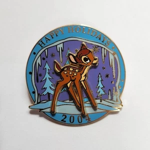 Prendedor Bambi Happy Holidays 2004 miembro del elenco de Disney - Imagen 1 de 1