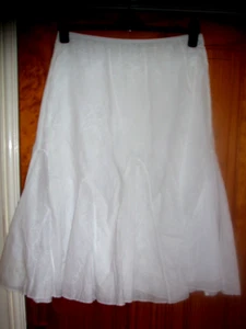 PER UNA WHITE EMBROIDERED LINED FLARE GODETS SKIRT SIZE 14 ELASTIC WAIST 31 - Picture 1 of 1