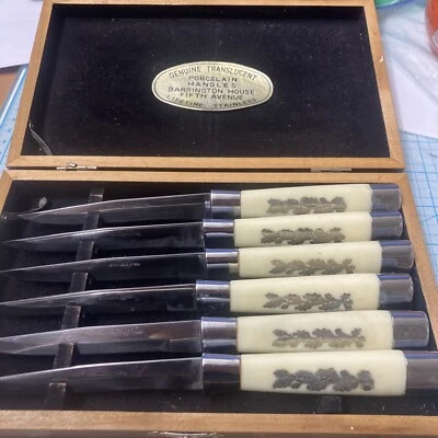 Cuchillos para carne Barrington House 5th Ave con mango de porcelana translúcida genuina usados Foto 1 de 4