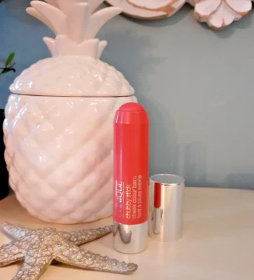 Clinique Chubby Stick Cheek Colour Balm 02 Robust Rhubarb - full size - Imagem 1 de 4