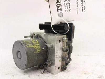 Used ABS Pump and Motor Assembly fits: 2012 Infiniti G37 Assembly Sdn AWD w/o ad Foto 1 de 4
