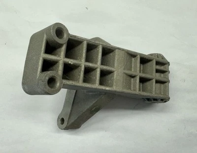 Fiat Bravo Brava Marra 95-01 Engine Mount Bracket 46519466 - Image 1 of 4