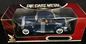 Road Signature Yat Ming 1941 Plymouth Deluxe Coupe 1:18 scale Diecast Model Car - Picture 1 of 7