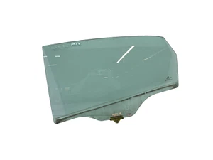 HYUNDAI i30 MK2 REAR WINDOW SIDE GLASS REAR PASSENGER LEFT 2012-2016 - Picture 1 of 12