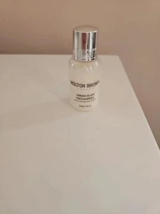 1 x Molton Brown Lilli Pilli Hair Conditioner 30ml - Picture 1 of 2