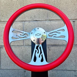 Volante Billet Flame 14" con envoltura de vinilo rojo y botón de bocina Chevy - Imagen 1 de 6