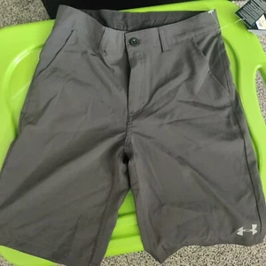 Under Armour UA Youth Airy Shorts Pants Size 14 NEW Dark Gray HeatGear - Picture 1 of 5