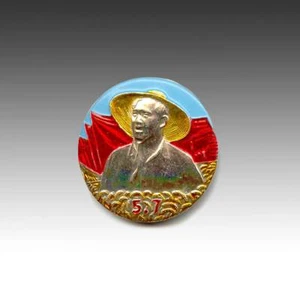 VINTAGE CHINESE CULTURAL REVOLUTION METAL CIRCULAR LAPEL PIN MAO ZEDONG CHINA - Bild 1 von 1