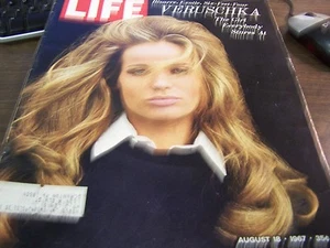 VINTAGE LIFE AUG 18 1967 -  VERUSCHKA - VERY GOOD - GREAT ADS  - Picture 1 of 1