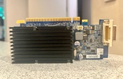 PNY TECHNOLOGIES GeForce 8400 GS DDR2 512MB PCle 2.0 - AS IS - Image 1 of 4