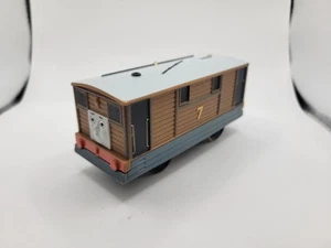 Thomas & Friends Motorized Toby Trackmaster 2013 Brown #7 Mattel Gullane Train - Picture 1 of 7