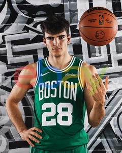 Hugo Gonzalez Media Day Pose Boston Celtics 8x10 NBA Basketball Photo - Picture 1 of 1