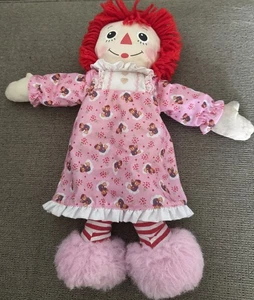 Muñeca Bedtime Raggedy Ann 2002 Hasbro 17" felpa peluda pantuflas corazón en pecho - Imagen 1 de 7