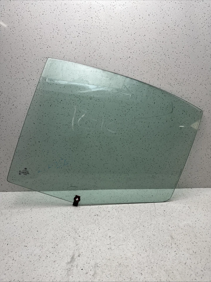 06-12 BMW 335i 325i 228i 330i LH Esquina Trasera Derecha Cuarto Ventana OEM 43R-001582 Foto 1 de 4