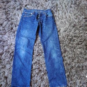 LEVI'S 501 MENS ORIGINAL FIT 34 x 34 - Picture 1 of 7