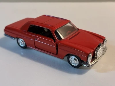 Schuco PZF Manaus Ind.Brasileira Mercedes 250 CE 1:66 #820 Hecho en Brasil Foto 1 de 4