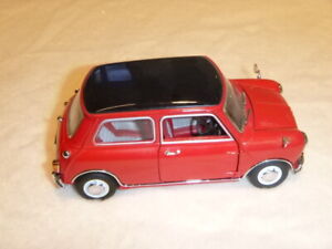  A rare Franklin mint scale model of a 1967 Mini Cooper S,  no box, 