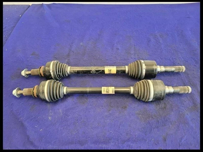 Ford Mustang Shelby GT500 2020-2023 5,2 L pasajero conjunto eje trasero medio eje 2021 Foto 1 de 1