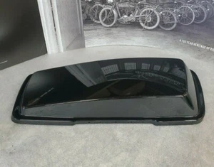 CUBIERTA RÍGIDA ALFORJA HARLEY-DAVIDSON OEM STOCK para '05-'13 TOURING P/N 90756-93 - Imagen 1 de 8