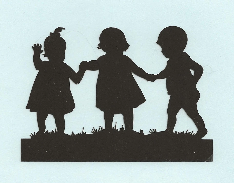 Silhouette Die Cuts-Three Babies/Children Holding Hands-2 Pcs-4" tall  ANY COLOR - Imagem 1 de 1