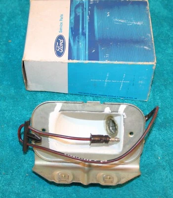 1969 1970 Ford Custom Galaxie 500 XL LTD Brougham NOS LH CORPO DA LÂMPADA DE ESTACIONAMENTO FRONTAL - Imagem 1 de 4