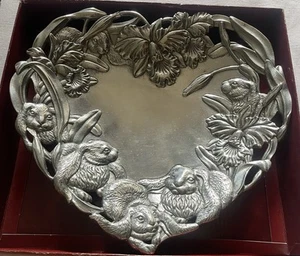 Arthur Court Bunny Orchid Heart Tray Large 10" Great Condition - Picture 1 of 12