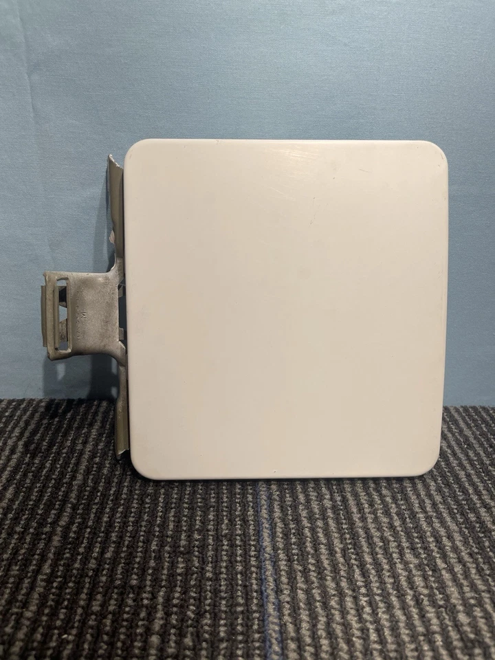 Chevy S10 S15 1982-93 Blazer GMC Sonoma Jimmy OEM PUERTA DE GASOLINA COMBUSTIBLE tapa de puerta blanca Foto 1 de 4