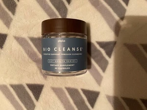 NEW Plexus Bio Cleanse . gut health . 60 capsules . 10/2027 - Picture 1 of 2