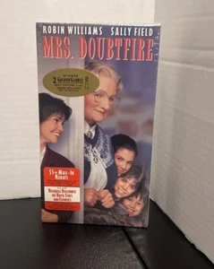 Mrs. Doubtfire (1996, Video, VHS Format) Starring Robin Williams - Picture 1 of 4