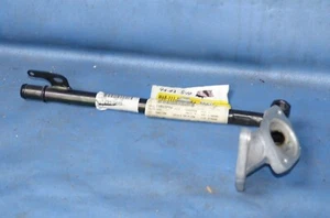 Nuevo de Lote Antiguo Chevy S10 Sonoma 2.2 Termostato Carcasa Salida de Agua Adaptador Tubo GM - Imagen 1 de 7