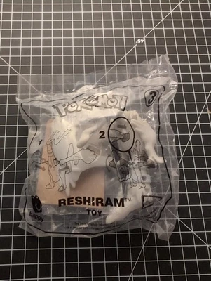 Juguete Happy Meal POKEMON McDonald's Reshiram #3 Foto 1 de 2