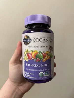 Vitaminas gomosas prenatales Garden of Life - 120 gomitas masticables de frutas reales Foto 1 de 3