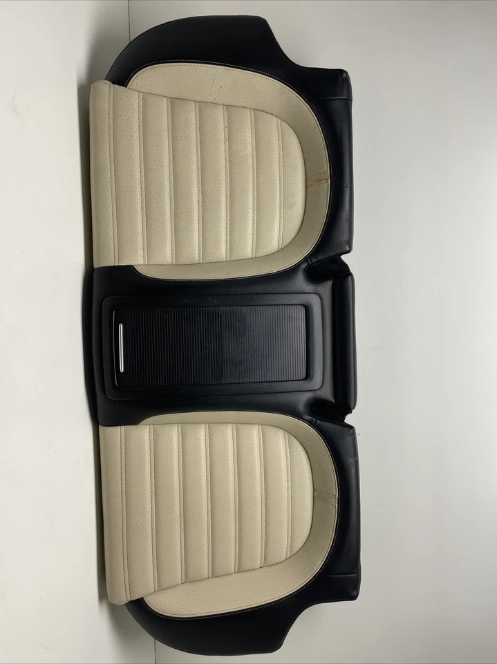 2011 VOLKSWAGEN CC LUX Rear Seat Bottom  Leather Cushion OEM - Image 1 of 4