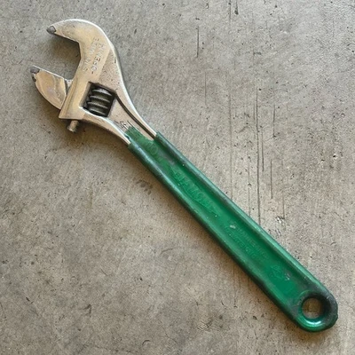 Diamalloy Diamond Calk Horseshoe 10" Adjustable Wrench Green Handle Sleeve USA - Image 1 of 4