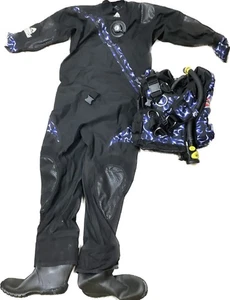 USIA Techniflex Front Zip DrySuit with Scuba Vest & Carrying Bag - Used - Picture 1 of 12