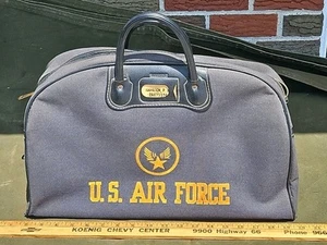 Vintage U.S. Air Force Sporttasche benannt Militär Reisetasche Handgepäck Detroit - Bild 1 von 10