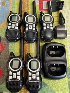 Set of 5 Motorola MR350R Two Way Radio Walkie Talkie with Charger - Zdjęcie 1 z 17