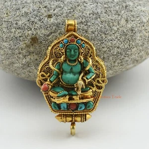 Scatola di preghiera ciondolo Ghau argento Jambhala Buddha giallo a mano di alta qualità, Nepal - Foto 1 di 5