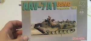 Dragon 7221 - 1/72 AAV-7A1 (USMC Mogadischu 1993) (1/72 Armour Series) - Bild 1 von 2