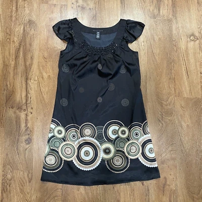 Vestido negro Apostrophe para mujer adornado talla pequeña Foto 1 de 4