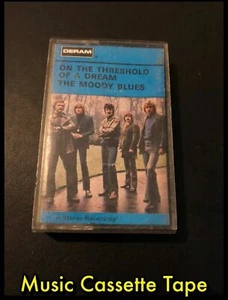 On The Threshold of a Dream The Moody Blues Cassette Tape DERAM SCM 1035 - Imagen 1 de 3