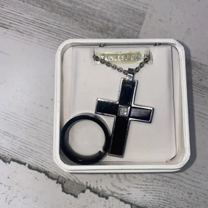 Schwarzes Kreuz Edelstahl Anhänger & Ring - Bild 1 von 10