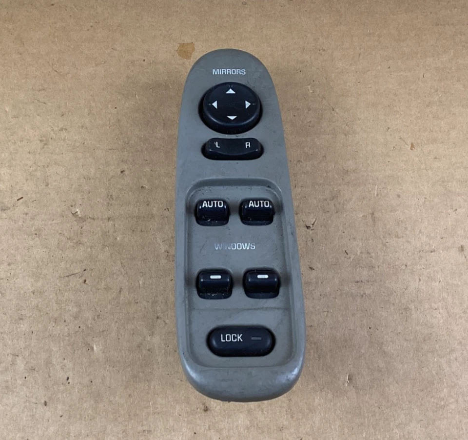 Interruptor de ventana maestra del lado del conductor delantero izquierdo Buick LeSabre 2000-2005 25654433 Foto 1 de 4