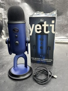 Microfono USB USATO Blue Yeti Ultimate per registrazione professionale blu notte - Foto 1 di 17
