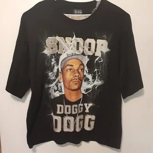Snoop Doggy Dogg Mens 2XL Black T Shirt Dogg Supply Brand Rap Hip Hop Tee EUC - Picture 1 of 6