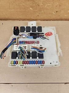 🏁 Body Control Module Fuse Box IPDM Fusebox BCM fits 04-06 Armada Titan QX56 - Picture 1 of 4